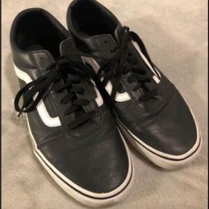 Vans Old Skool Black Leather Men’s 9.5